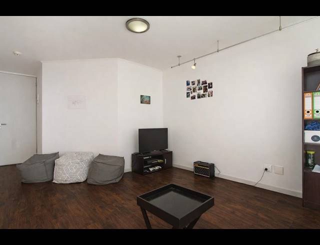 1 BEDROOM APARTMENT FOR SALE IN CLAREMONT